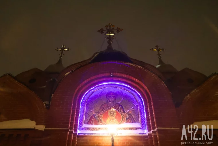 Фото: Рождество Христово в Знаменском кафедральном соборе в Кемерове 47