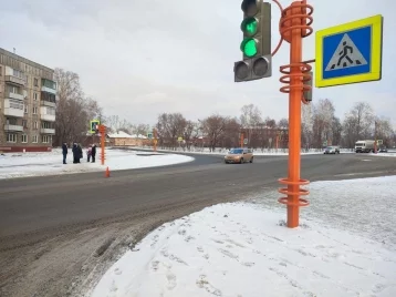 Фото: В Кемерове водитель сбил подростка на светофоре и скрылся с места ДТП 1