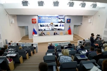 Фото: «Единая Россия»: работа партии была направлена на повышение качества жизни в регионах 1