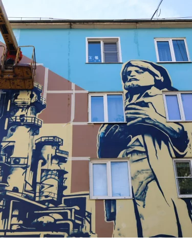 Михайло Волков и заводы: новый мурал появится на Красноармейской улице в Кемерове