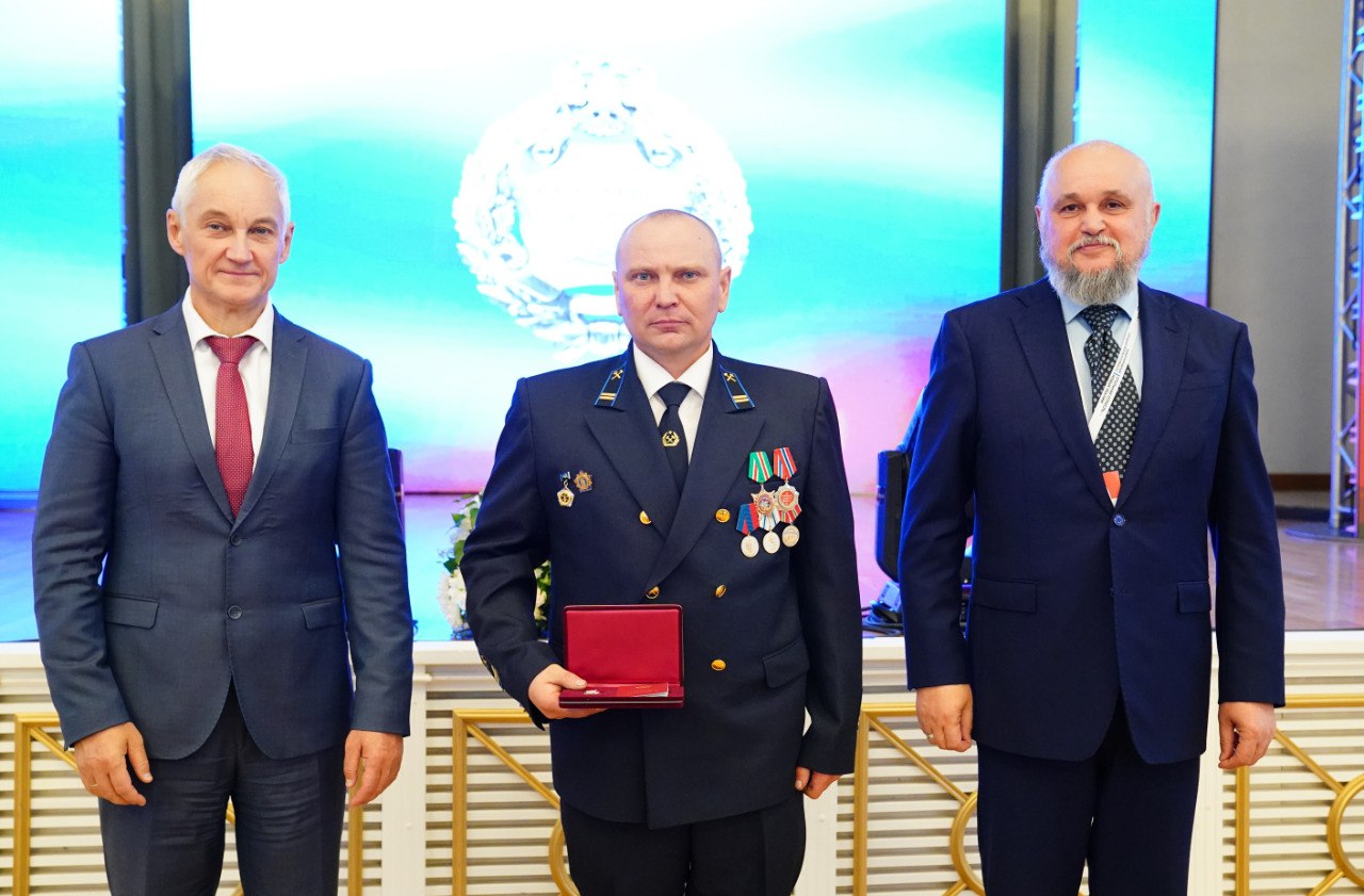  В Кузбассе наградили лучших работников угольной отрасли региона