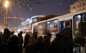 В Кемерове общественный транспорт планируют полностью перевести на безналичный расчёт в 2020 году