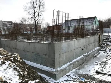 Фото: «Всё идет по плану»: мэр Новокузнецка рассказал о строительстве новой поликлиники в Абашево 3