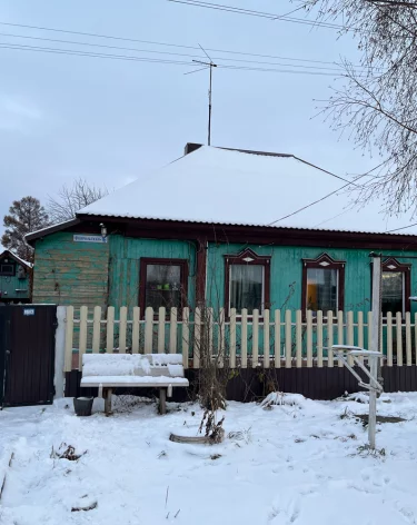 В Белове откачали воду из знаменитого подвала с карпами