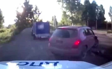 Фото: В Кузбассе инспекторы ГИБДД устроили погоню за пьяным водителем без прав 1