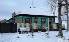 В Белове откачали воду из знаменитого подвала с карпами