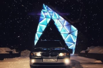 Фото: Фотография BMW с кемеровскими номерами возмутила омичей 1