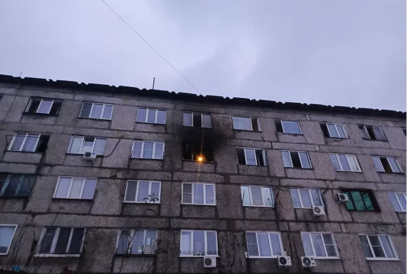 В Новокузнецке на пожаре в общежитии пострадали 13 человек, в том числе 5 детей
