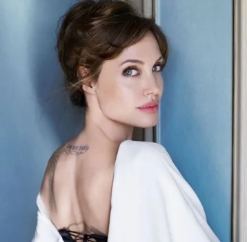 Фото: СМИ: Анджелина Джоли завела роман с экс-возлюбленной Мэрилина Мэнсона 1