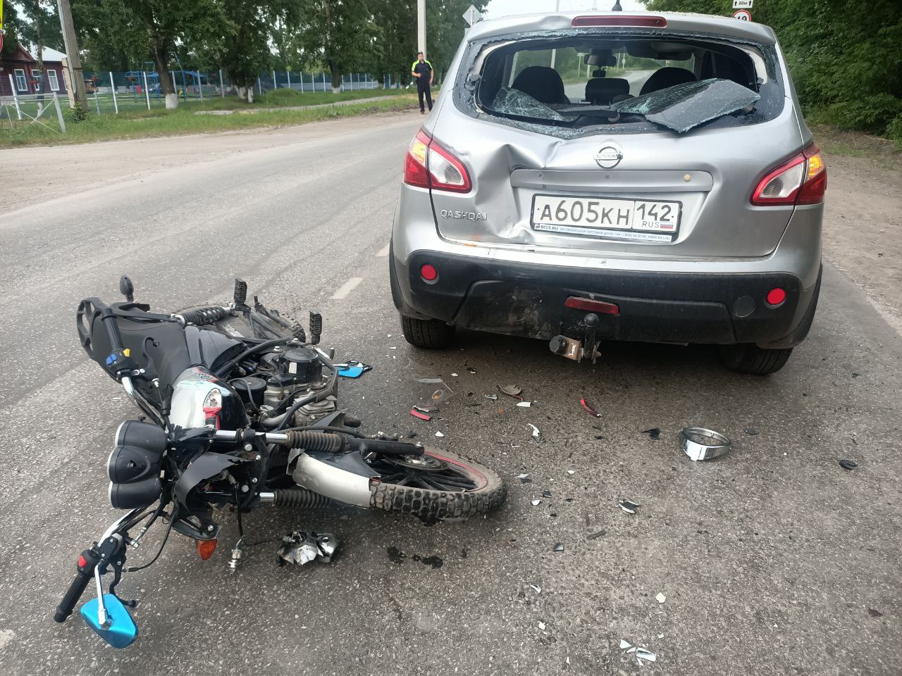 В Кузбассе два 15-летних подростка на мотоцикле и самокате попали в ДТП в один день 