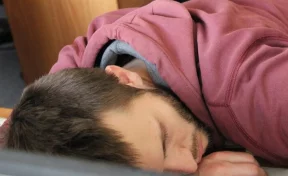 Россиянам напомнили о шестидневной рабочей неделе и длинных выходных