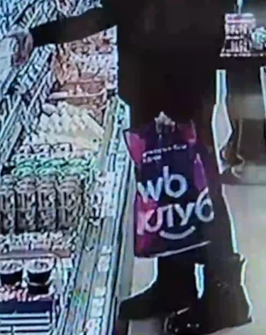 Кемеровчанин попытался похитить из магазина 10 банок кофе и сливочное масло