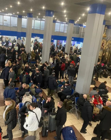 Коллапс в аэропорту Норильска: отменены все рейсы, вылета ждут 700 человек