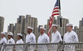 Американские моряки массово набрали вес