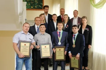 Фото: Кузбасским спортсменам вручили областные премии за победы на крупных соревнованиях 1