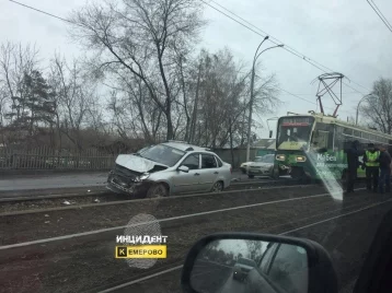 Фото: В Кемерове случилась серьёзная авария 1