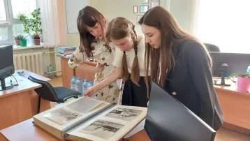 Фото: В Кузбассе школьники на время стали членами правительства 4