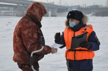 Фото: В Кемерове провели рейд в рамках областной акции «Безопасный лёд» 1