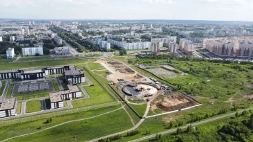 Фото: Готов на 40%: Сергей Цивилёв показал ход строительства мемориала у кадетского училища в Кемерове 4