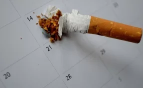 Медики: богатые отказываются от сигарет, а бедные курят больше