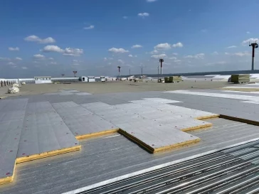 Фото: «Готов каркас здания»: власти рассказали о строительстве нового терминала новокузнецкого аэропорта 4