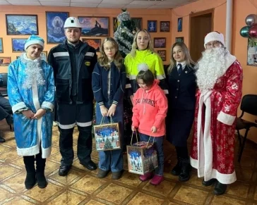 Фото: Компания «СУЭК-Кузбасс» присоединилась к Всероссийской акции «Новый год в каждый дом» 1