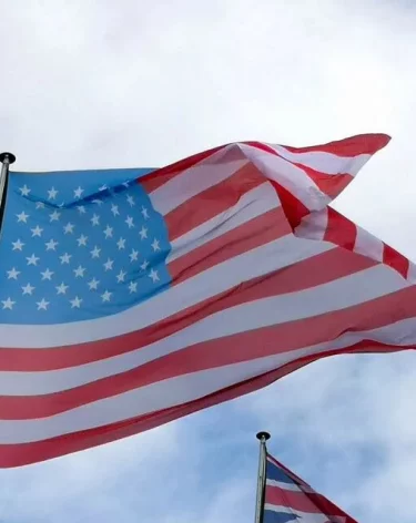 Трамп ввёл пошлины в 10% для ряда стран Европы из-за Гренландии