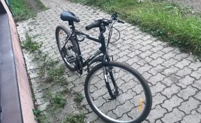 В Новокузнецке 15-летний велосипедист попал под колёса автомобиля