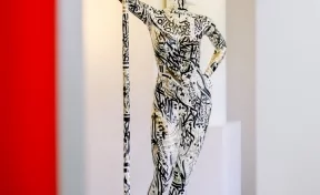 Скульптуру «Девушка с веслом» распечатали на 3D-принтере и установили в Парке Горького