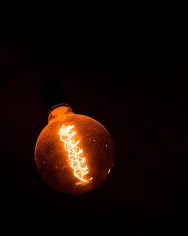 Хинштейн: Более 16 000 человек остались без света после атаки в Курской области