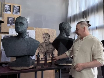 Фото: В Новокузнецке в сквере братьев Гаденовых появится скульптурная композиция 1