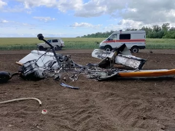 Фото: В Саратовской области упал самолёт малой авиации 1
