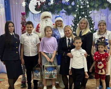 Фото: Компания «СУЭК-Кузбасс» присоединилась к Всероссийской акции «Новый год в каждый дом» 2