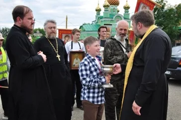Фото: В Кузбассе стартовал Феодоровский крестный ход, паломники пройдут пешком 160 км 2