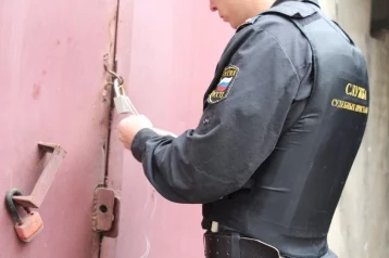 Фото: В Кемерове у компании-застройщика арестовали восемь гаражей за долги 1