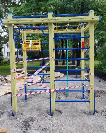 Фото: В Кемерове начали устанавливать 10 новых детских площадок 2