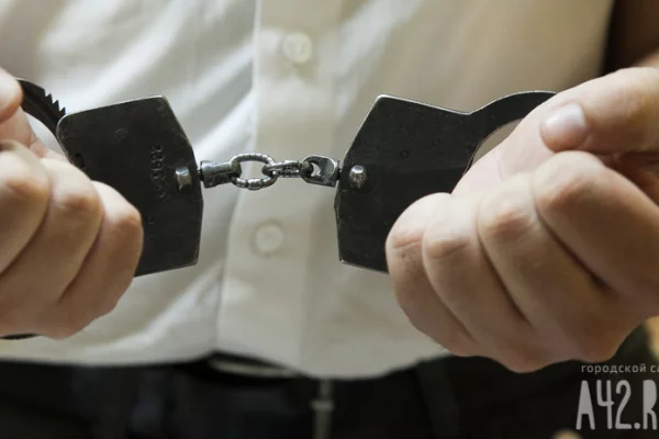 Житель Уфы, сбросивший маленькую дочь с четвёртого этажа, лечился у психиатра