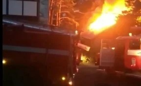 Очевидец: во время празднования свадьбы в Кемеровском районе вспыхнул пожар