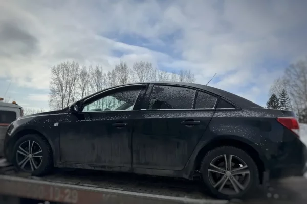 В Кемерове приставы арестовали у должников около 20 автомобилей на 16 млн рублей