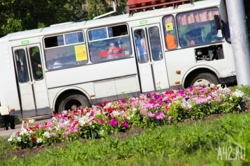 Фото: Кузбассовец полдня возил людей на опасном автобусе 1