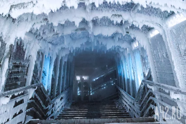 Когда мороз за тридцать. Как Кемерово превращается в декорации для зимнего спектакля