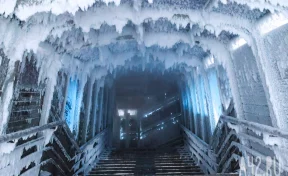 Когда мороз за тридцать. Как Кемерово превращается в декорации для зимнего спектакля