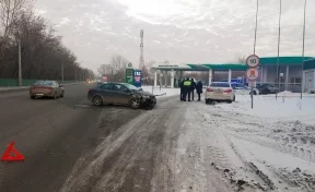 ГИБДД ищет очевидцев ДТП в Новокузнецке по улице Фесковской