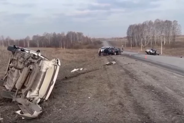 В Новокузнецке возбудили дело после смертельного тройного ДТП