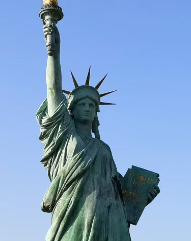 Трамп заявил, что вскоре поговорит с Путиным