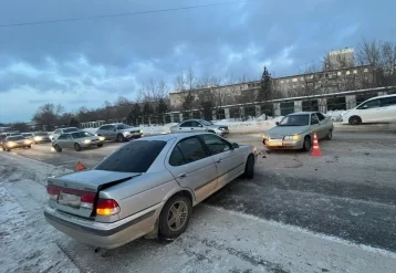 Фото: Пассажирка иномарки получила травмы в ДТП на Транспортной улице в Новокузнецке 1