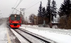 В Кузбассе изменят расписание движения пригородных поездов