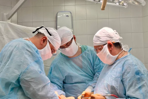 Кузбасские врачи поставили на ноги супружескую пару, пострадавшую в ДТП