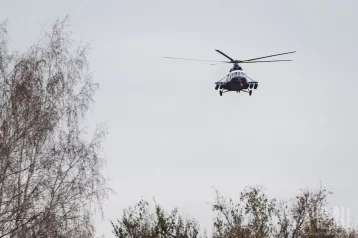 Фото: Названа причина вынужденной посадки вертолёта в Воронежской области 1