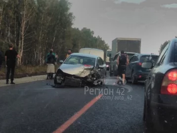 Фото: Очевидцы сообщили о массовом ДТП на трассе Кемерово — Новосибирск 4